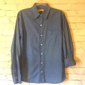Long sleeve casual dress shirt